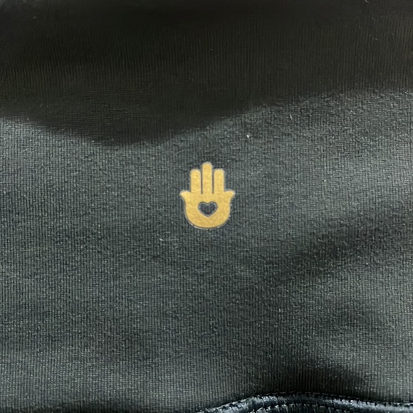 Spiritual Gangster Grey Essential Leggings Spell Out On Leg Size Small - Picture 2 of 7